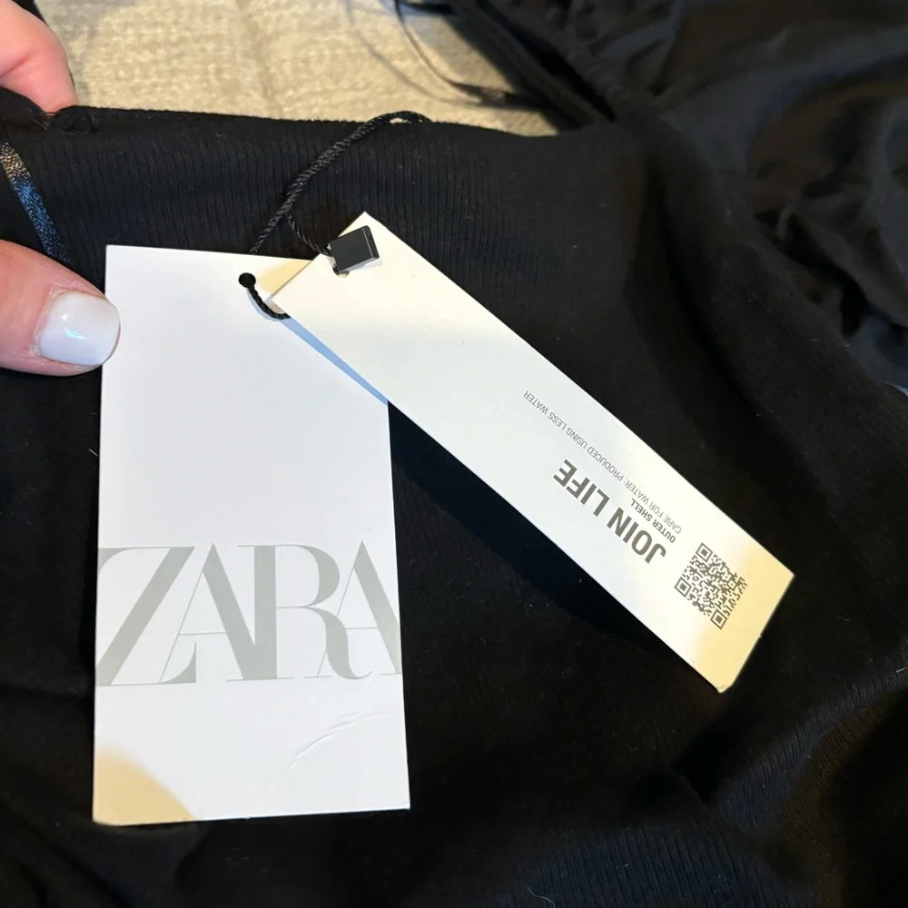 Women's Black Zara Puff Short Sleeve Top - Size Small NWT - Picture 9 of 11